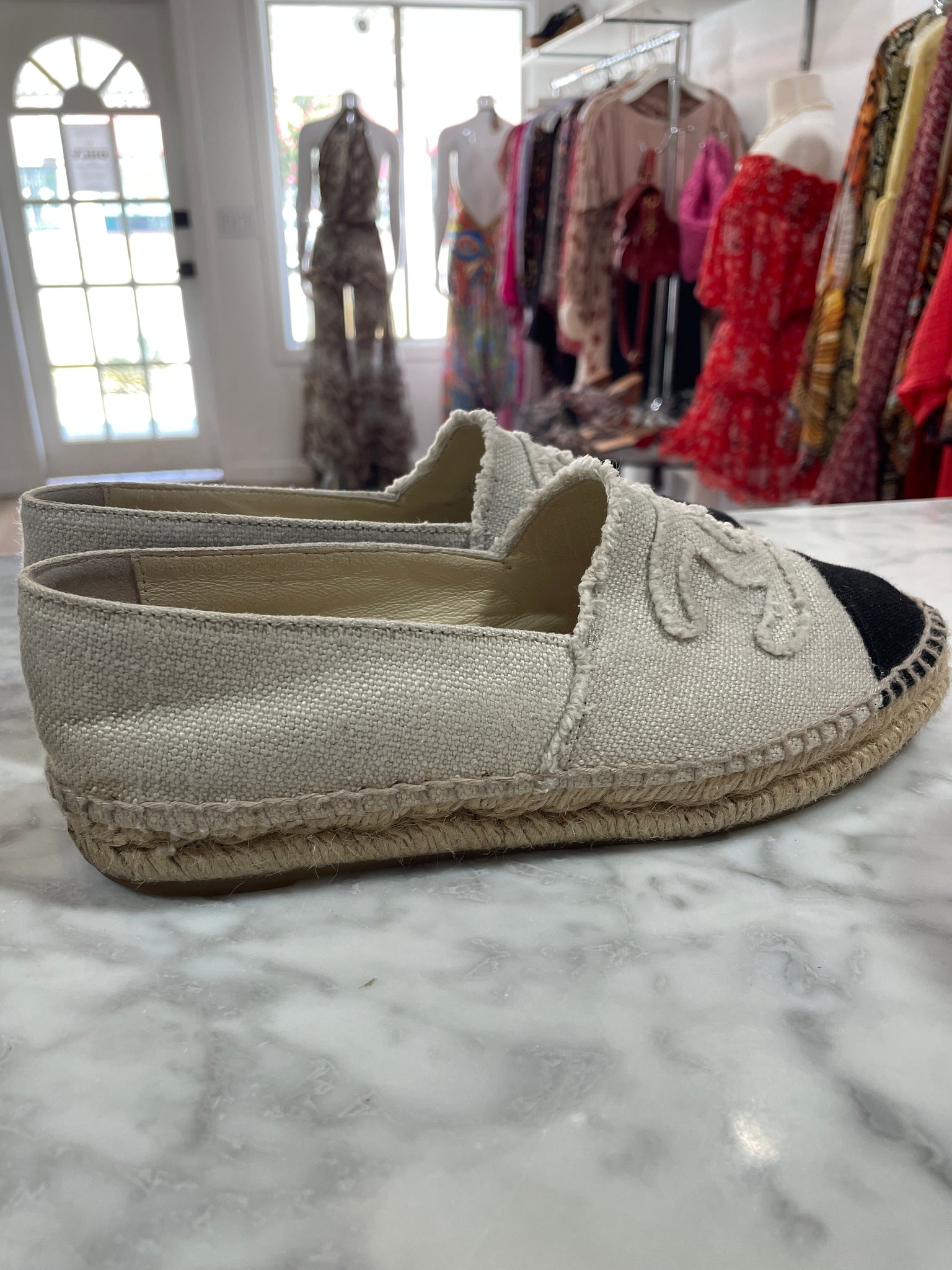 CHANEL Linen CC Espadrilles