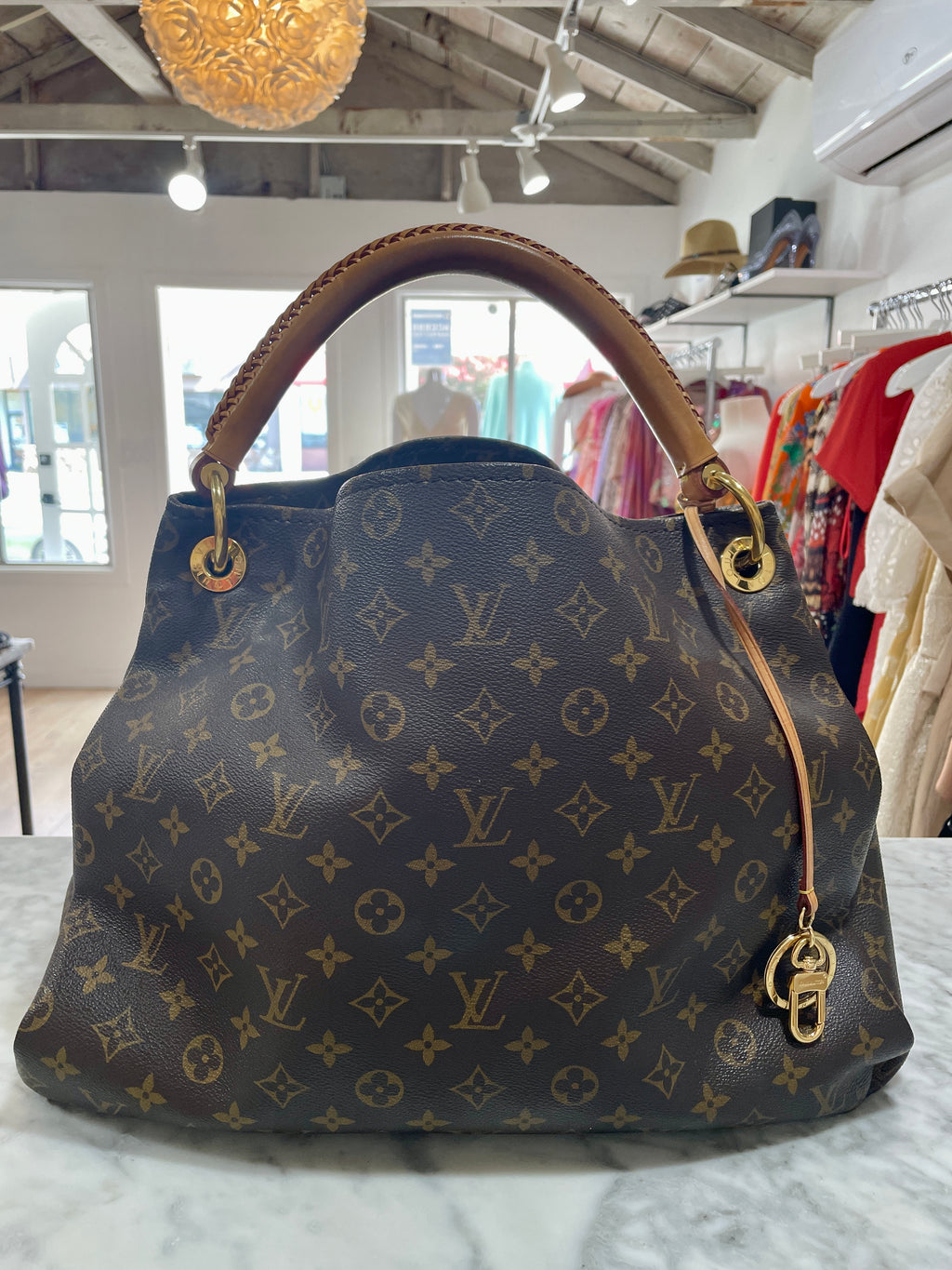 Louis Vuitton Monogram Canvas Artsy MM