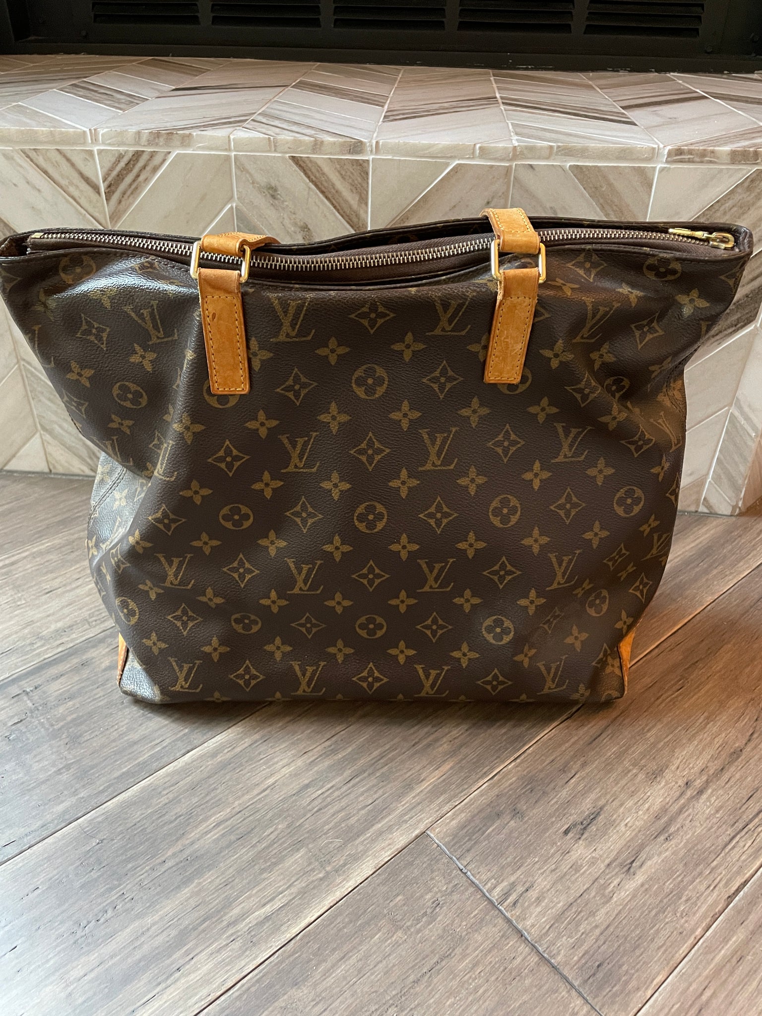 Louis Vuitton LV Monogram Cabas Mezzo